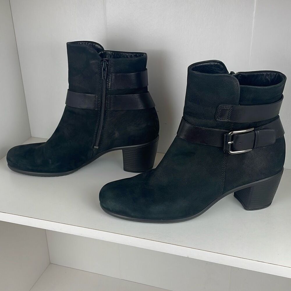 Ecco Black Nubuck Leather Ankle Boots 40